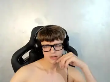 Chaturbate Best live sex cam show of thomas_shelbivip