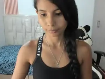 Chaturbate Live Sex Cam of 25_dulce