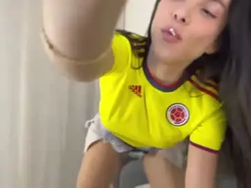 Chaturbate Live Porn of angelturned01