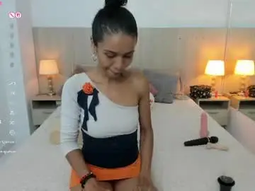 Chaturbate Free Porn Cam of mature_vayolet