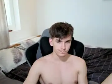 Chaturbate Live Sex Cam of bradyflint
