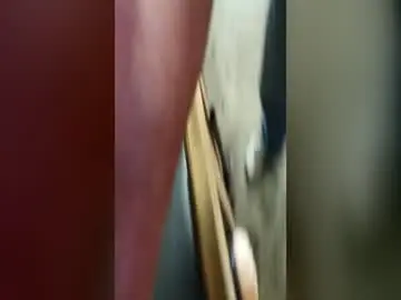 Chaturbate Free Porn Cam of darrenv1965