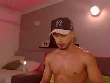 Chaturbate Sex Chat of ken_boy_