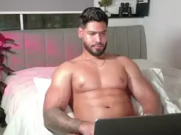 Chaturbate Live Porn of tomasferrer
