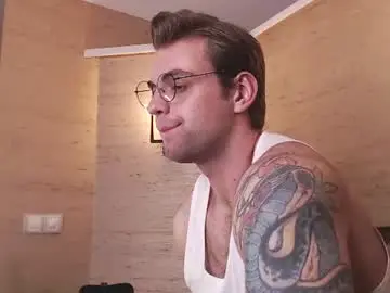Chaturbate Private Sex Chat of waynemiller_