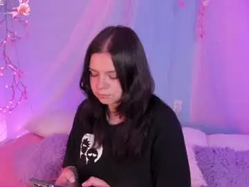 Chaturbate Live Sex Cam of alissa_cute1