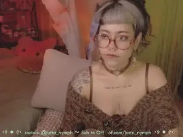 Chaturbate Free Live Porn of blushing_nymph