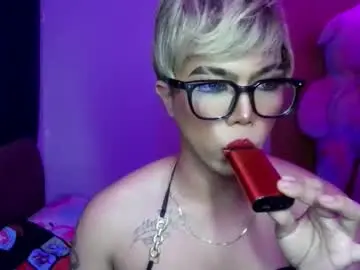 Chaturbate Live Sex of lenawet_0520