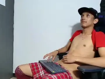 Chaturbate Live Sex Cam of lexter_blue