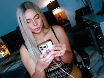 Chaturbate Live Sex of insatiable_queen16