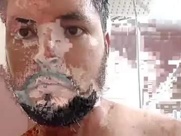 Chaturbate Live Sex Cam of linkub025