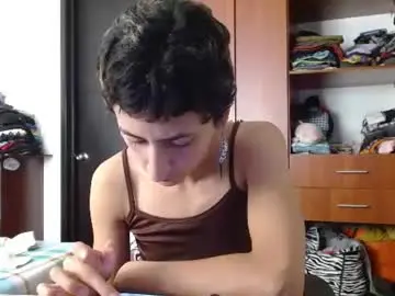 Chaturbate Live Porn of malitamuymal22