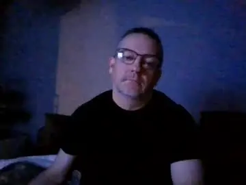 Chaturbate Watch Live Sex Cams of middleton2021