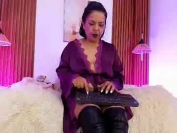 Chaturbate Live Sex Cam of evagoddess_