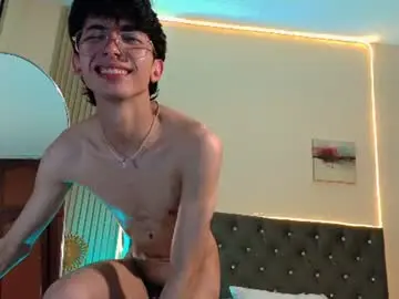 Chaturbate Adult Webcam of twink_sebas7
