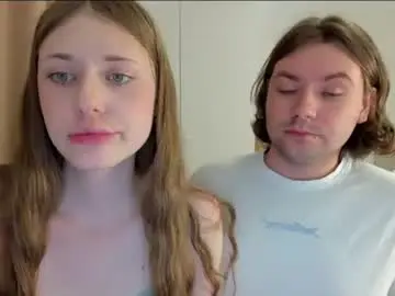 Chaturbate Live Sex Cam of melissssa_bloom