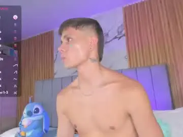 Chaturbate Free Porn Cam of dustinlevine