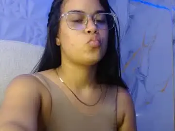 Chaturbate Free Porn Cam of ashley_thonsom18