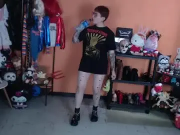 Chaturbate Live Sex Cam of missmia2