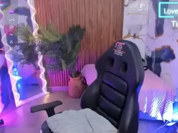 Chaturbate Sex Chat of samcielo_tay