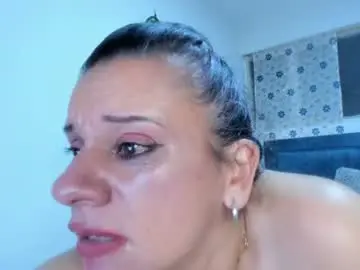 Chaturbate Watch Live Sex Cams of sofi_saliva2511