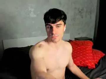 Chaturbate Free Porn Cam of sam_huston18