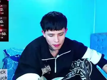 Chaturbate Free Porn Cam of _justinmoon2