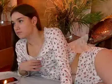 Chaturbate Live Porn of stellapierces