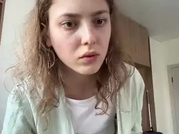 Chaturbate Best live sex cam show of holydori