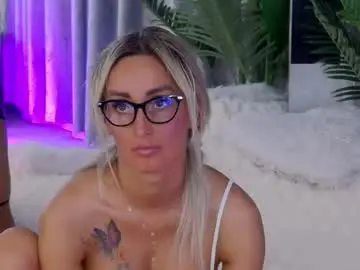 Chaturbate Live Porn of isabelleethan