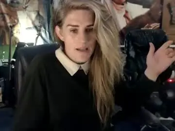 Chaturbate Live Sex of katiecutie_5