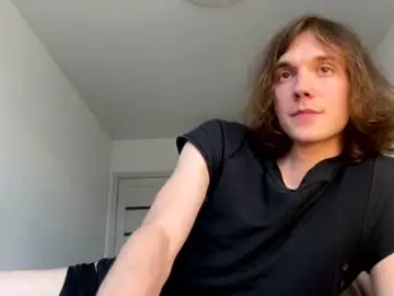 Chaturbate Live Sex Cam of big_lil_small
