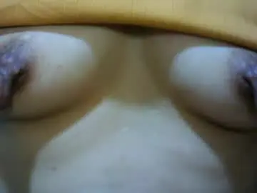 Chaturbate Sex Cam of suckable_leigh