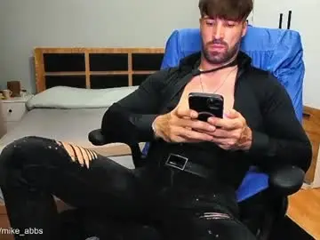 Chaturbate Free Live Porn of mikestrip