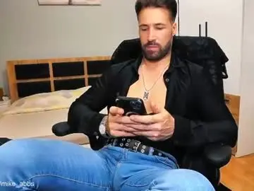 Chaturbate Free Porn Cam of mikestrip