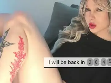 Chaturbate Adult Webcam of roxydreamgirl