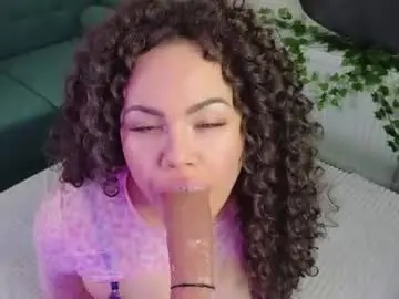 Chaturbate Adult Webcams of thunder_suck
