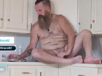 Chaturbate Live Sex Cam of daddydraco82