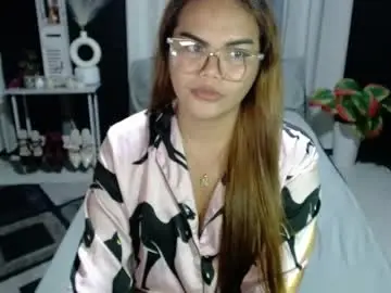 Chaturbate Sex Cam of xxkylie_smithxx