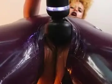 Chaturbate Nude Webcam of alexa_duque34