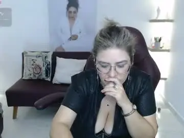 Chaturbate Sex Chat of diva_milf