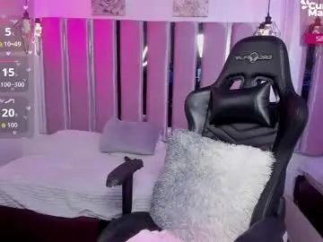 Chaturbate Live Sex Cam of kitty_eyes07