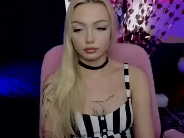 Chaturbate Watch Live Sex Cams of linalirian