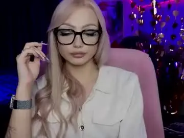 Chaturbate Nude Webcam of linalirian