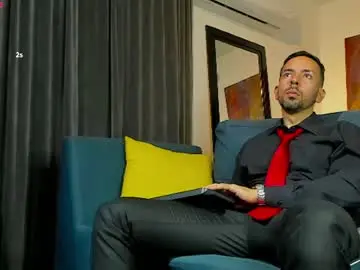 Chaturbate Free Porn Cam of tommy_raym0ndg