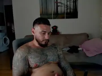 Chaturbate Live Sex Cam of gymdominus