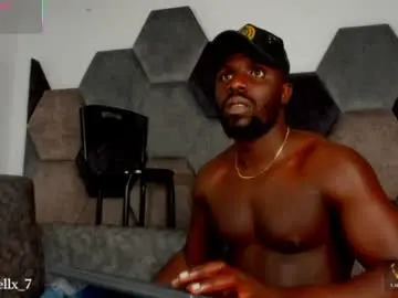 Chaturbate Free Porn Cam of latrellx7