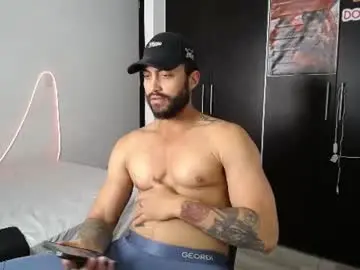 Chaturbate Watch Live Sex Cams of claybrown_