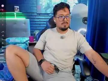 Chaturbate Free Porn Cam of daviidevans