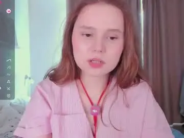 Chaturbate Sex Cam of flora_fiore